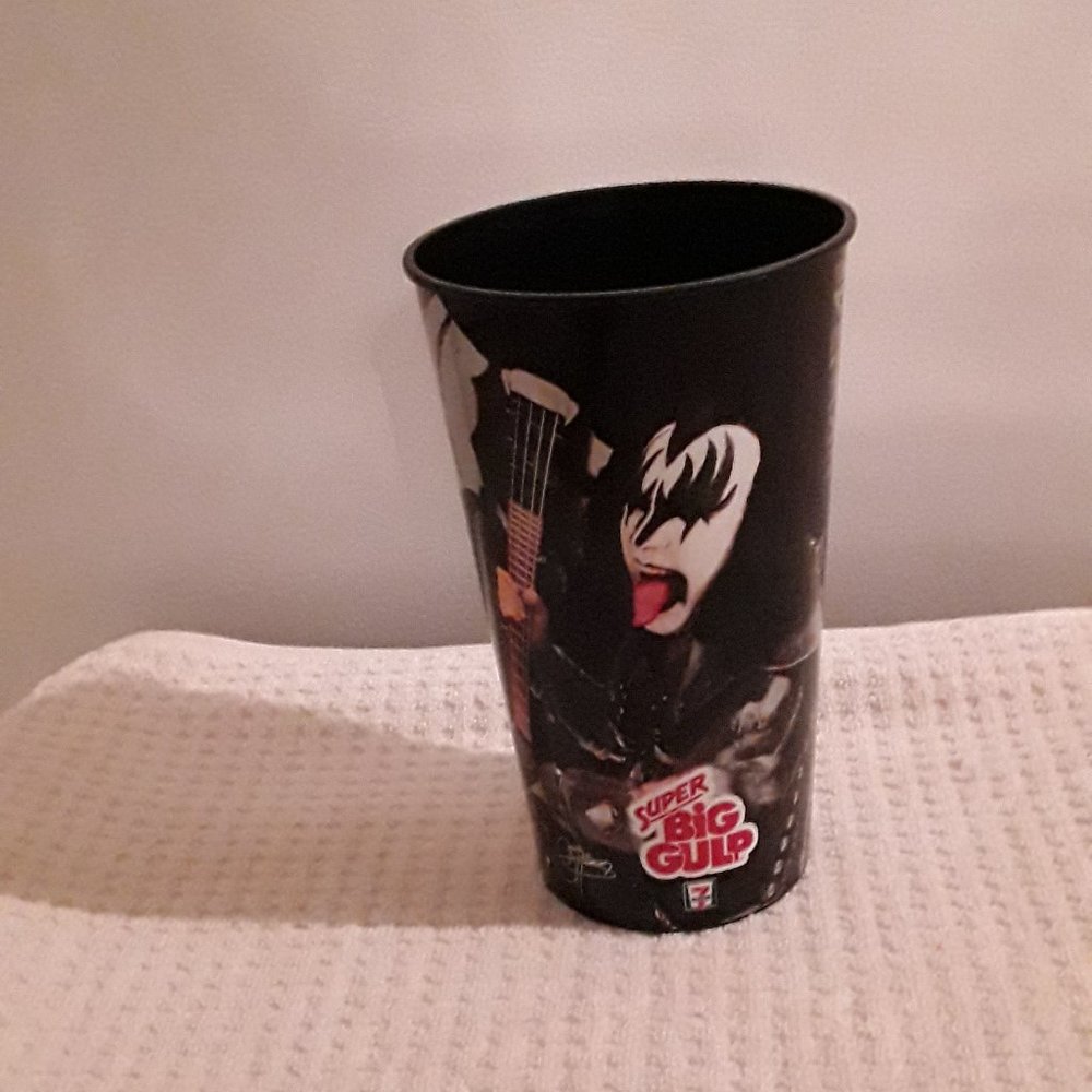 Vintage 2010 KISS Gene Simmons 7-11 Cup No Lid